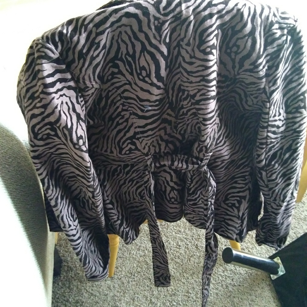 Jacket - Picture 2 of 2